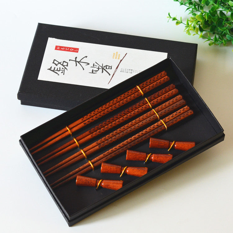 Chopstick Harmony: 4-Pair Wooden Set & Holder Gift Box
