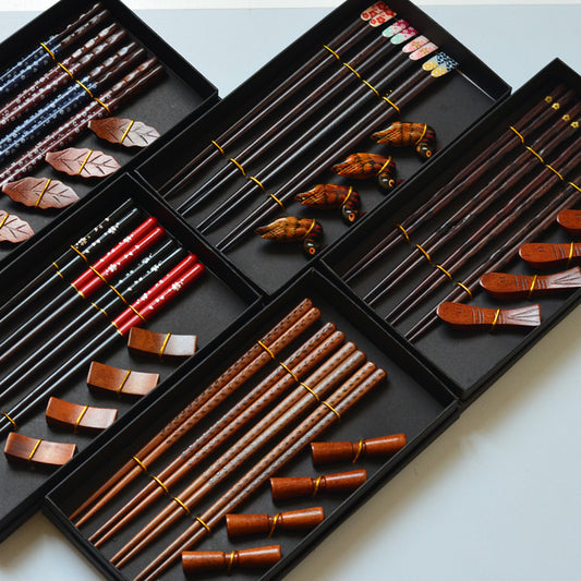 Chopstick Harmony: 4-Pair Wooden Set & Holder Gift Box